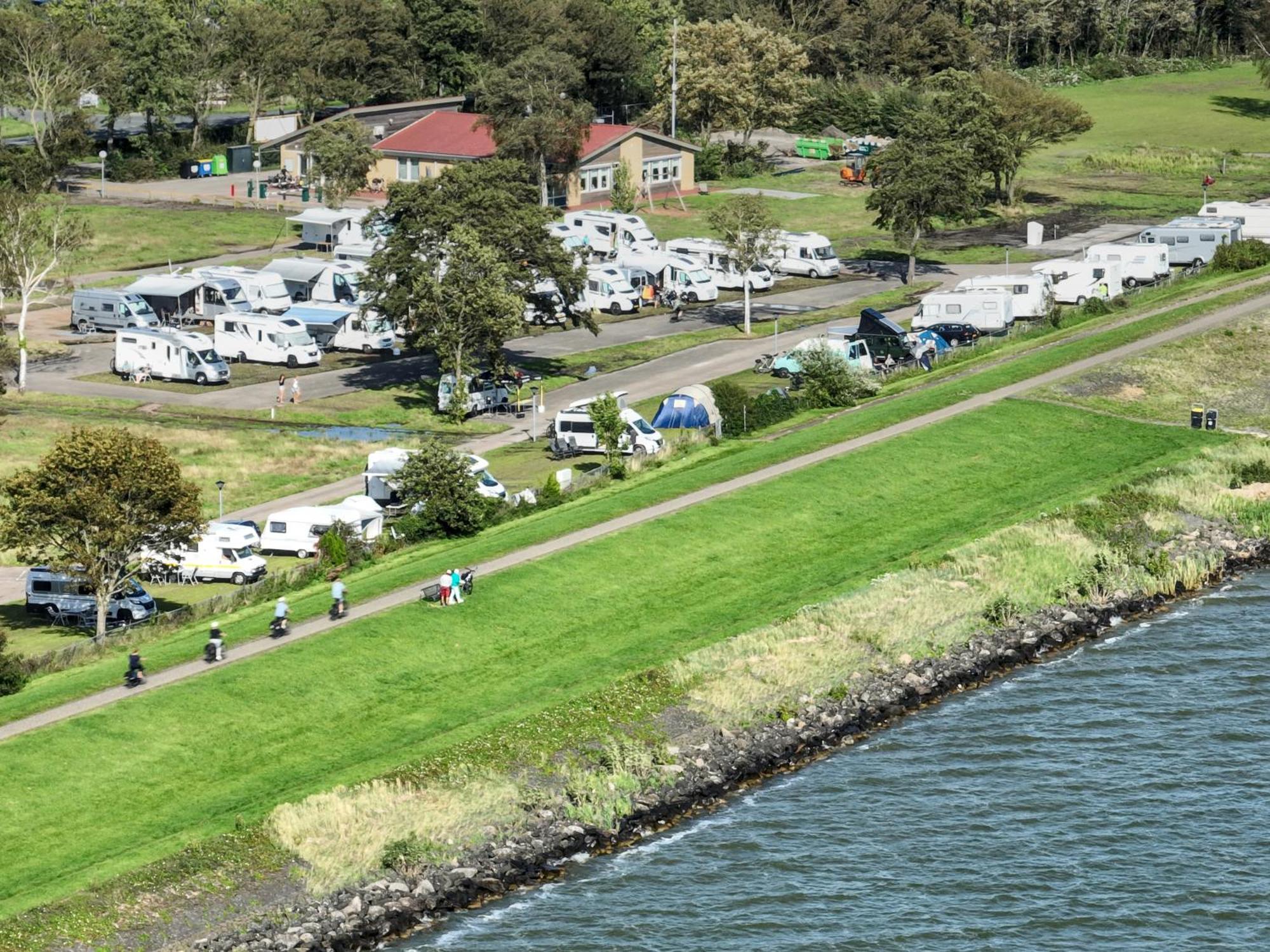 Vakantiepark Lemmer Εξωτερικό φωτογραφία